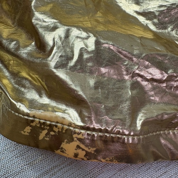 Fila Gold metallic Jacket  windbreaker size medium - Picture 10 of 10